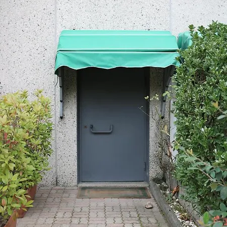 شقة Sleep With Balcony - 8